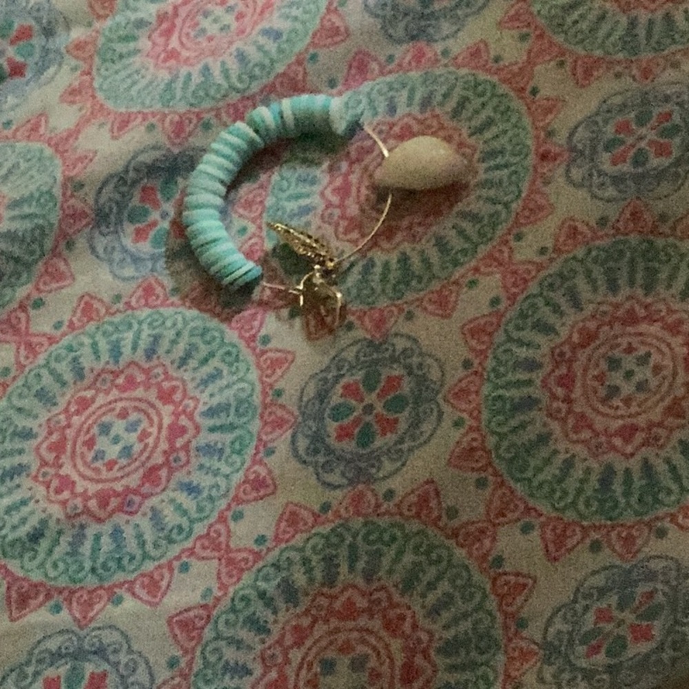 Turquoise Beaded Bracelet with Shell Charm